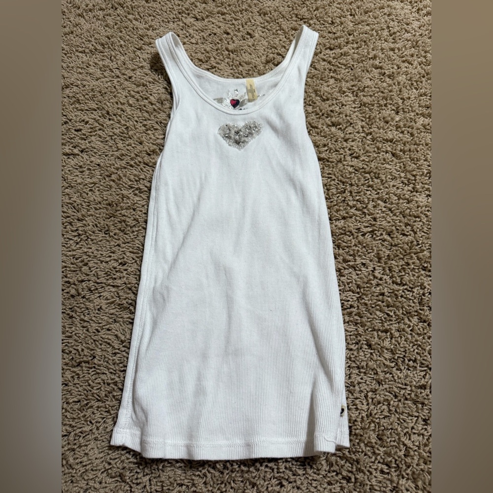 vintage twisted hearts white tank